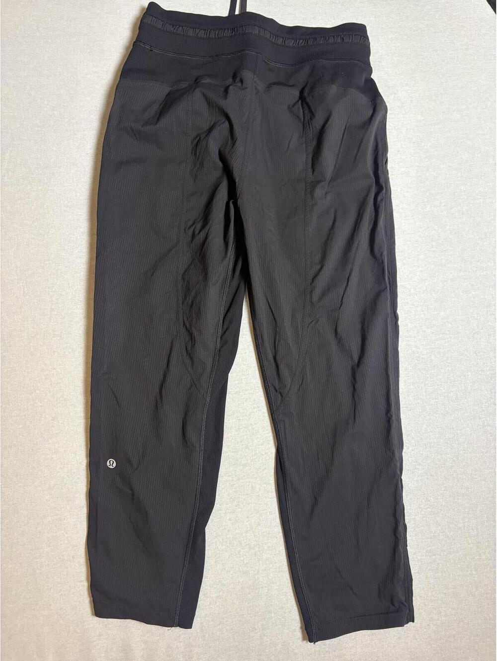 Lululemon Dance Studio Mid-Rise Crop Joggers Black Size 6 - Picture 4 of 7